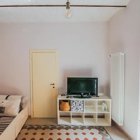 Cairoli Boutique Apartment-3